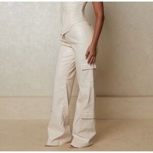 Wide-Leg Cargo Flare Pants in Cream